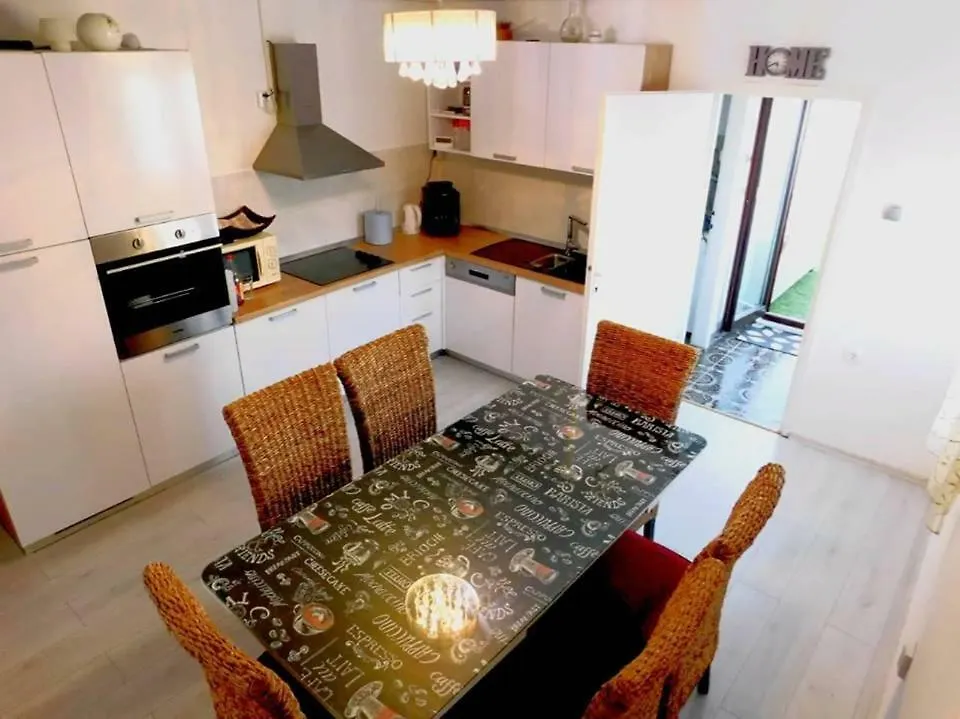 Littlevenice Appartme 50M From Sea Trogir